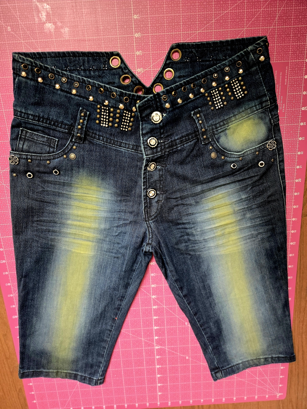 BERTO LUCCI Women's Dark Blue Studded Jean Shorts